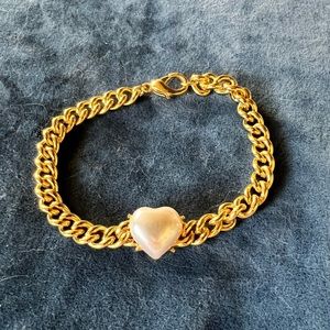 Costume jewelry-child’s size bracelet